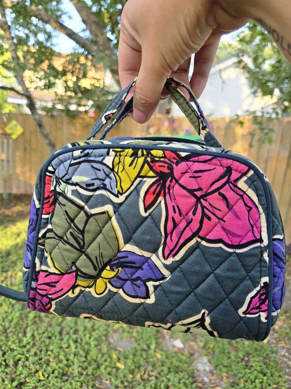 Vera Bradley Quilted Floral Hanging Cosmetic Makeup Organizer Travel Case